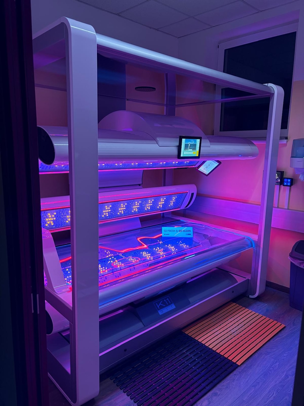 LED SOLARIUM HAPPYFIT PREGARTEN